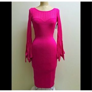 ON SALE! 🔥 Barbie Pink Vintage Oscar de la Renta Lace Bandage Dress.